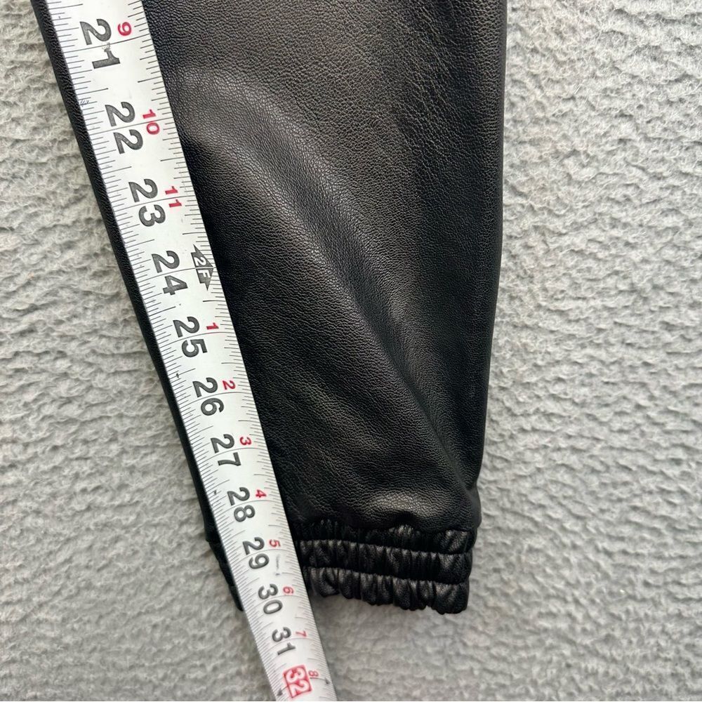 Spanx Faux Leather Leggings Womens Medium Black Stretch Pockets Casual Tapered - Picture 9 of 15
